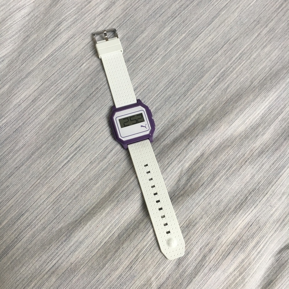 Puma Retro Watch - Picture 3 of 6